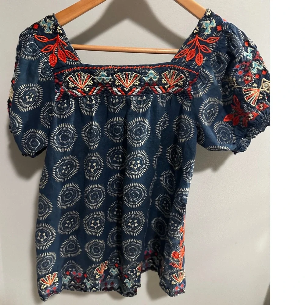 Johnny Was Workshop Maureen Navy Embroidered Square Neck Peasant Top XS‎ Boho